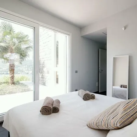 The Palms Lake - By House Of Travelers - *